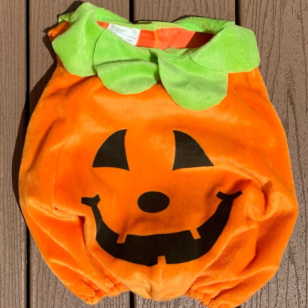 INFANTS PUMPKIN HALLOWEEN COSTUME UNISEX SIZE EXTRA SMALL/12-24 MONTHS